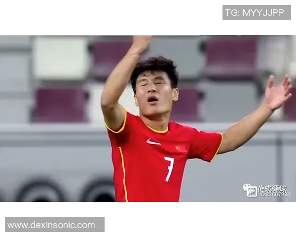 揭秘中国足球明星武磊的成长历程与辉煌成就,带你走近这位足球天才的故事